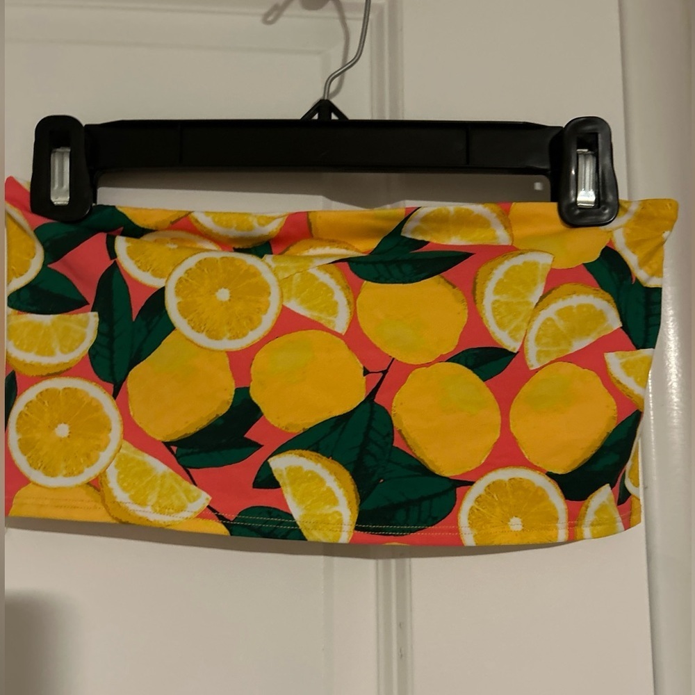 Body Glove womens Sunrise Tube Bikini Top Swimsuit Bikini Top Med Lemons Bandeau
